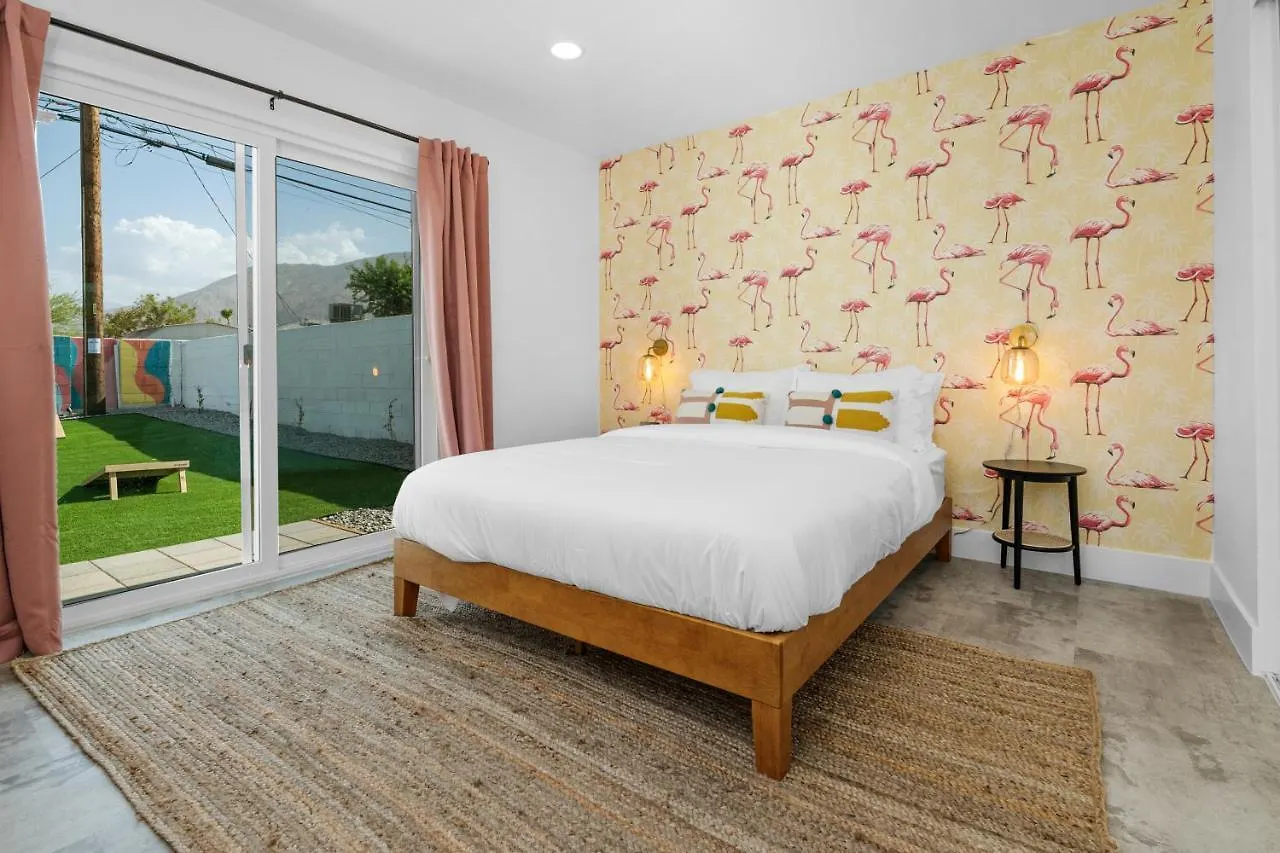 Mountain View Pink Paradise By Rather Be Properties Palm Springs United States